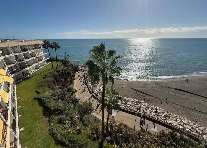 Castillo Santa Clara Front トレモリノス